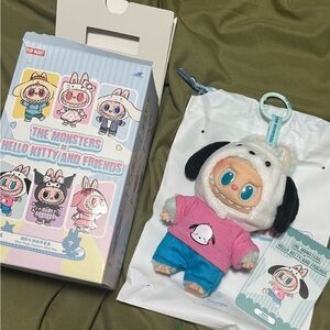 Pop Mart The Monsters Hello Kitty & Friends
Sanrio Plush Keychain - POCHACCO